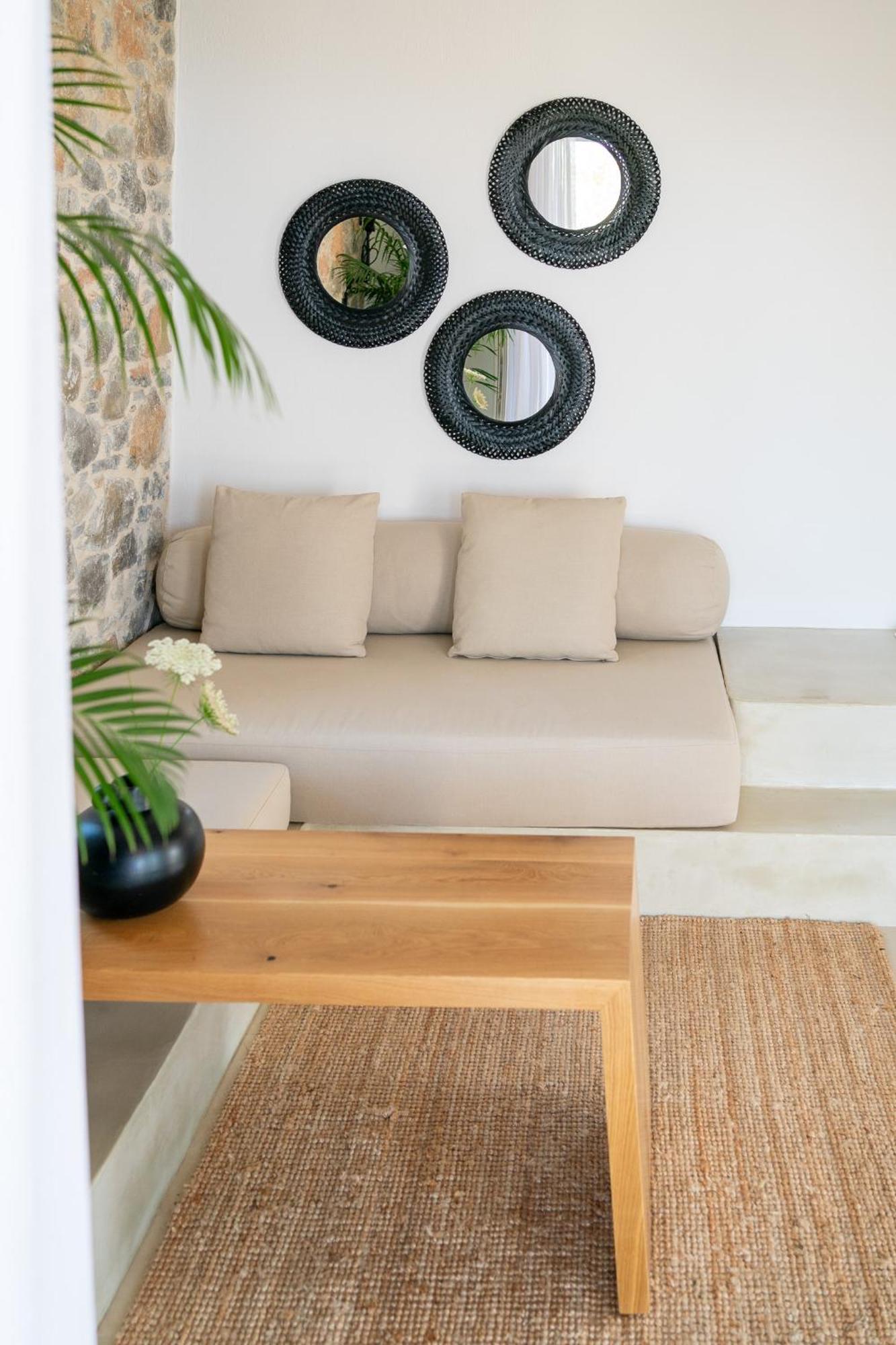Stone Build Suite With Private Pool 克里奥斯 外观 照片
